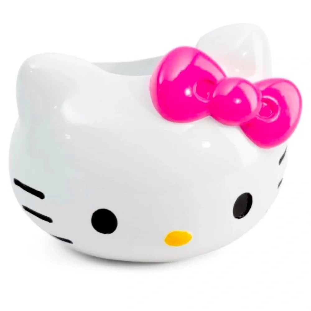 HELLO KITTY HEAD MAKEUP TUMBLER.